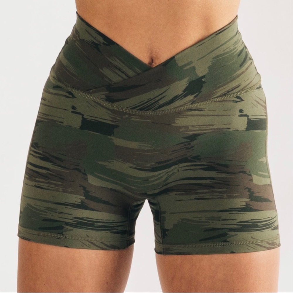 Alphabets surface power shorts